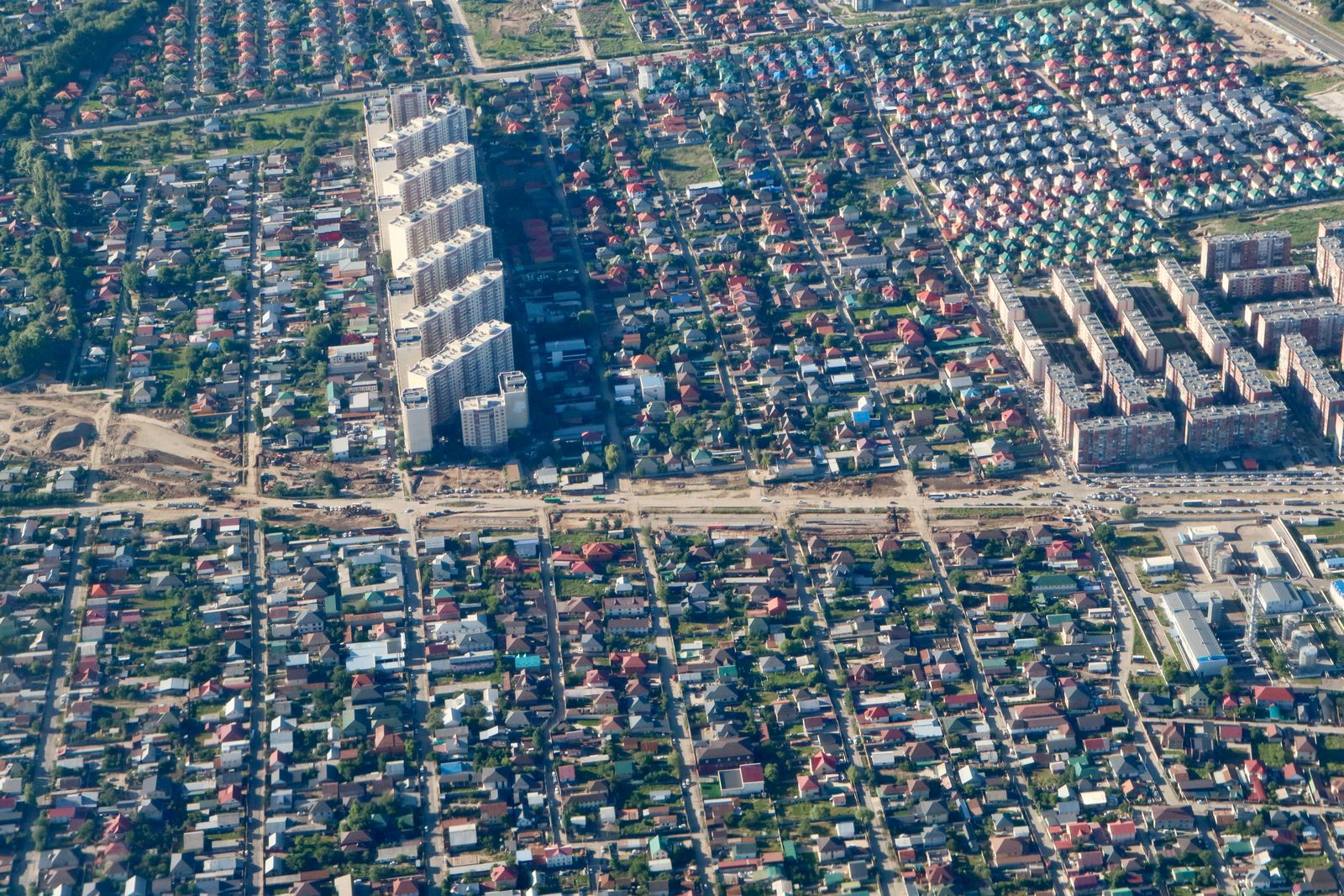 Aerial view of Knoxville neighbourhood streets